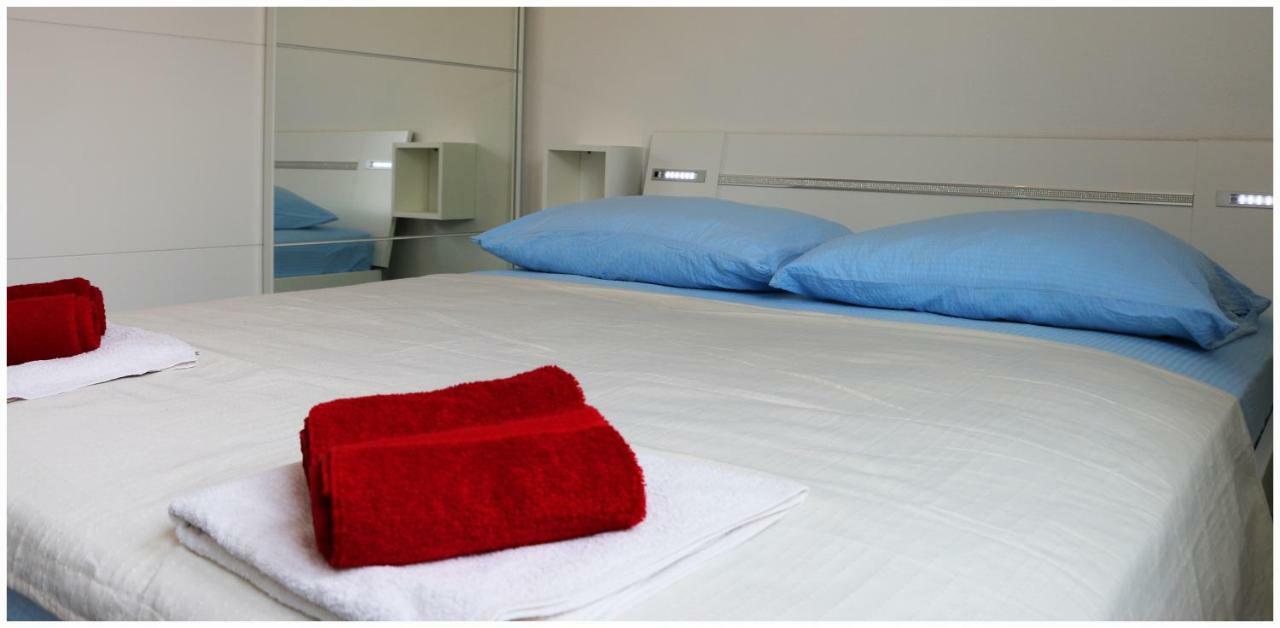 פרימוסטן Apartman Loretta מראה חיצוני תמונה